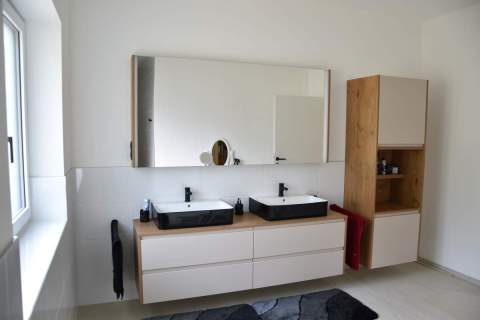 Bad-Granada-Lack-matt-Jasmin-Burguesa-Eiche-002