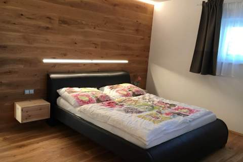 Schlafzimmer-Bettgestaltung-003