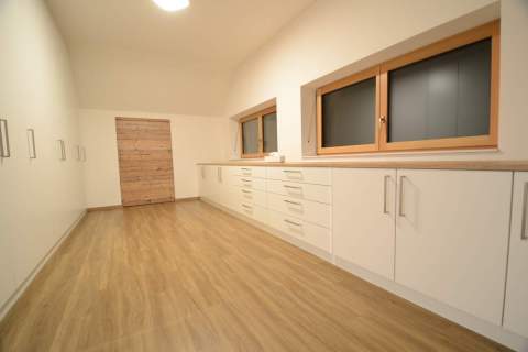 Enbauschrank-Raumhoch-weiss-Eiche-008