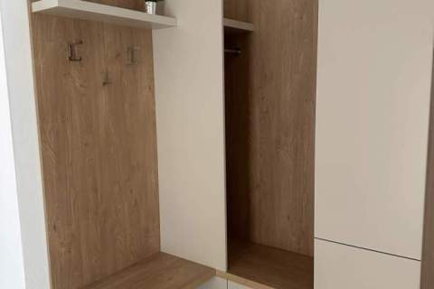 Garderobe-Jasmin-und-Ulme-Dekor