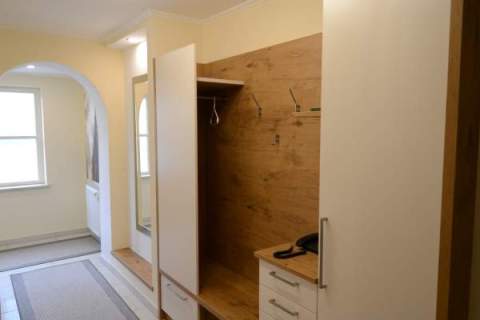 Vorzimmer-Garderobe-weiss-Eiche-014
