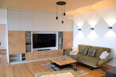 Wohnwand-TV-Verbau-Eiche-003